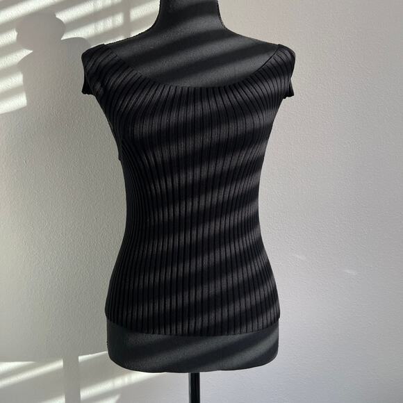 Kate Spade Off The Shoulder Sweater Top Cropped Large Fits Smaller Black Ribbed - Picture 4 of 13